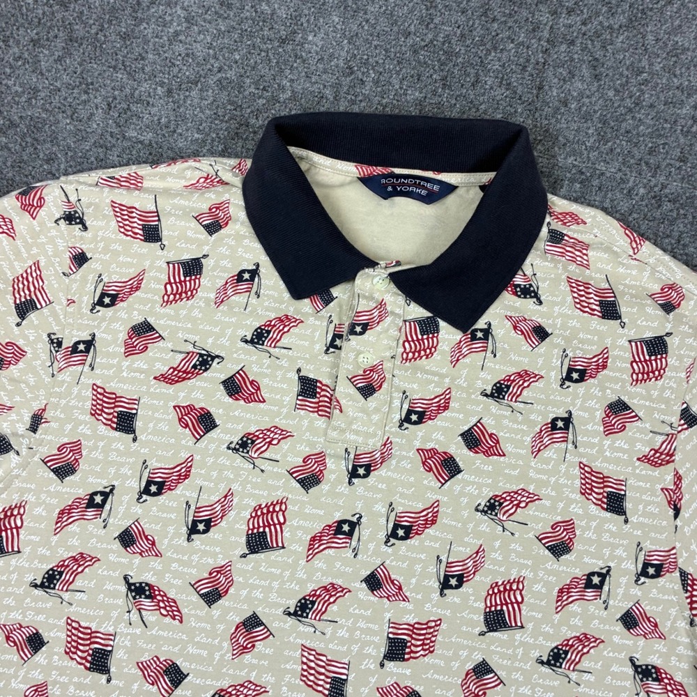 Roundtree & Yorke Mens Size Large American Flag Patriotic Script Cotton Shirt